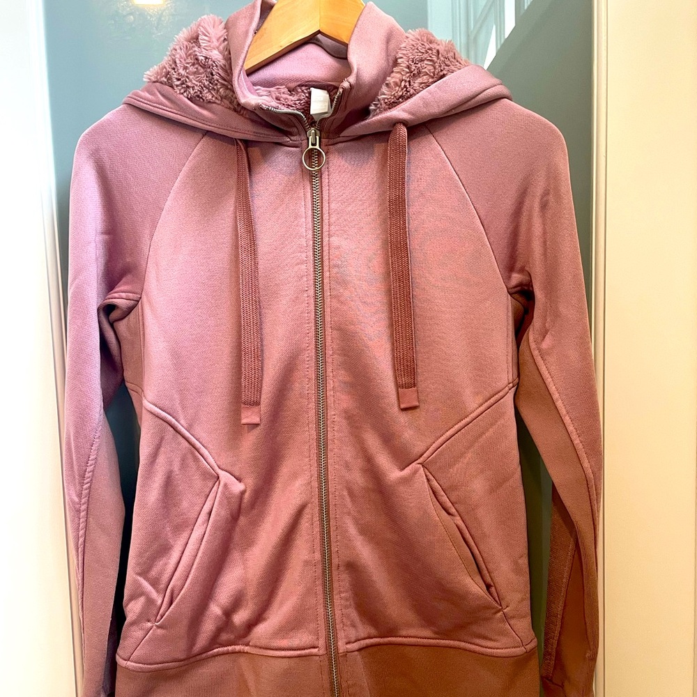 Athleta XS Sherpa lined hoodie. Excellent Condition.